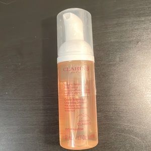 Clarins gentle renewal cleansing mousse Free shipping! 1.7oz